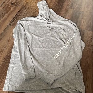Vineyard Vines hooded shirt